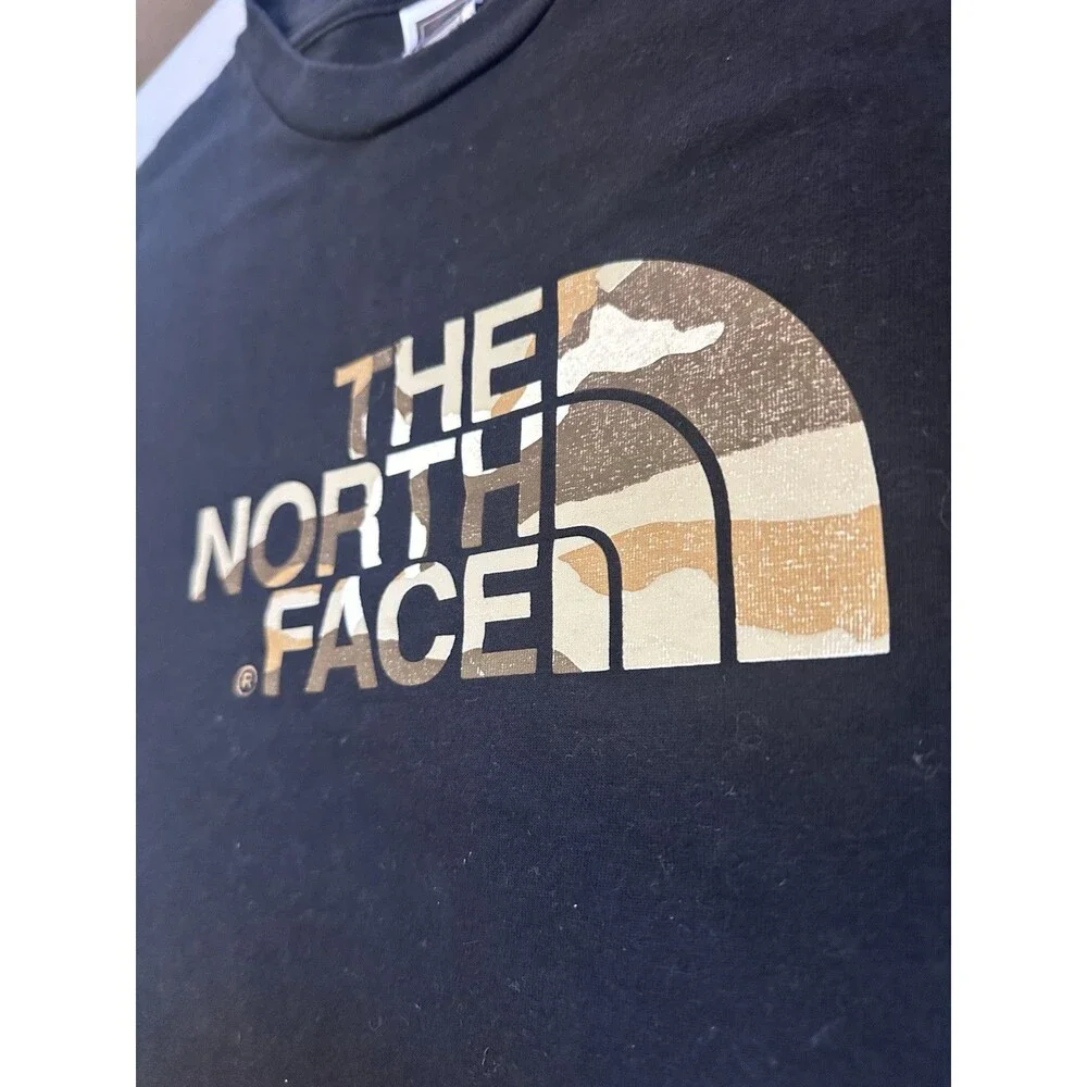 The North Face Men’s Large Black Camo Logo Graphic Short Sleeve T-Shirt Tee